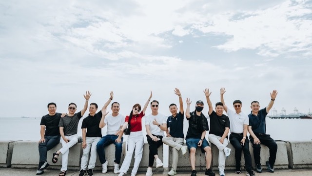 EXCLUSIVE PRIVATE TOUR